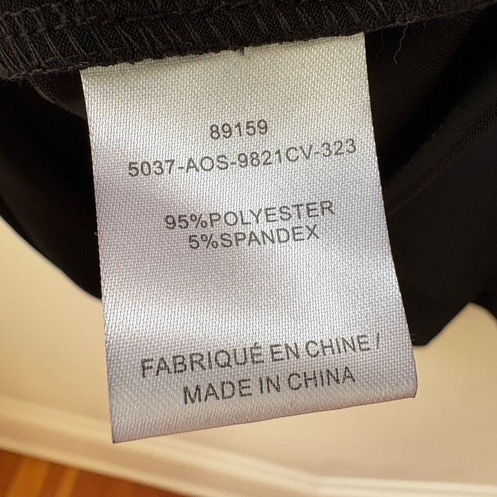 NWT Laura Chiffon Sleeve Top​ - Picture 7 of 13